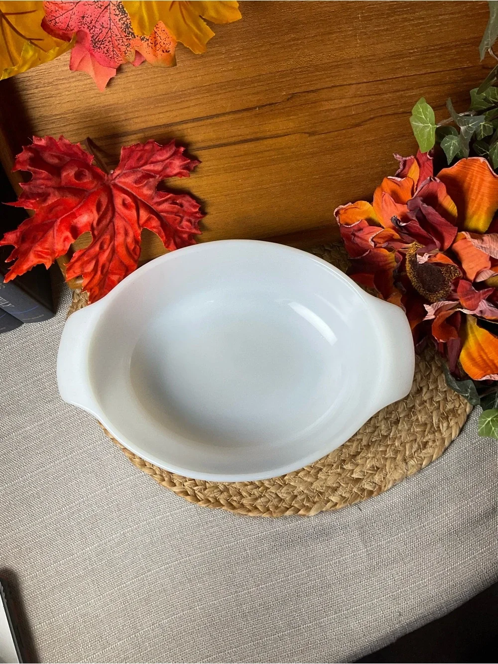 Vintage Fire-King Blue Cornflower 1.5 Qt Casserole Anchor Hocking